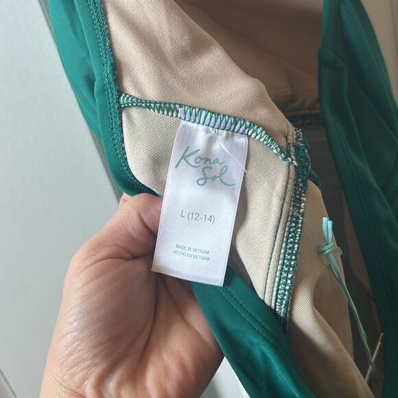 Kona Sol Women's One Piece Swimsuit Swimwear Tummy Control Halter Size NWT L - Picture 5 of 7